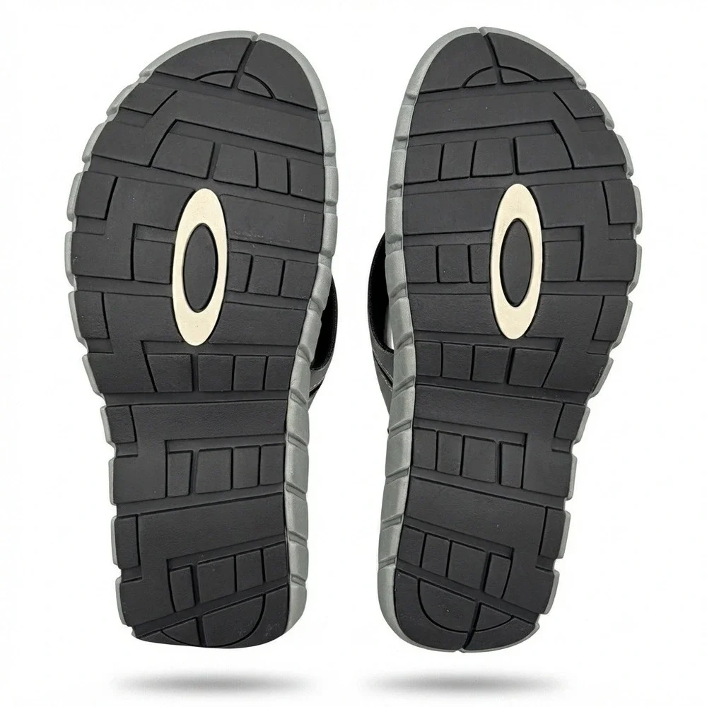 Oakley Operative Sandal 2.0 Mens Size 9 Stone Gray Sport Flip Flop **NEW**